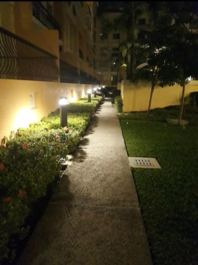 San Remo Oasis Srp Cebu Aparthotel Ngoại thất bức ảnh